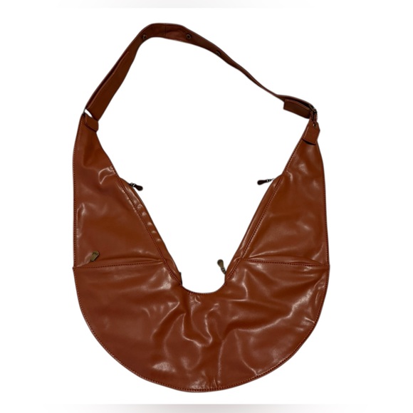 SASH LESS THAN PERFECT/LTP - Faux LEATHER in color Musana - Picture 4 of 9